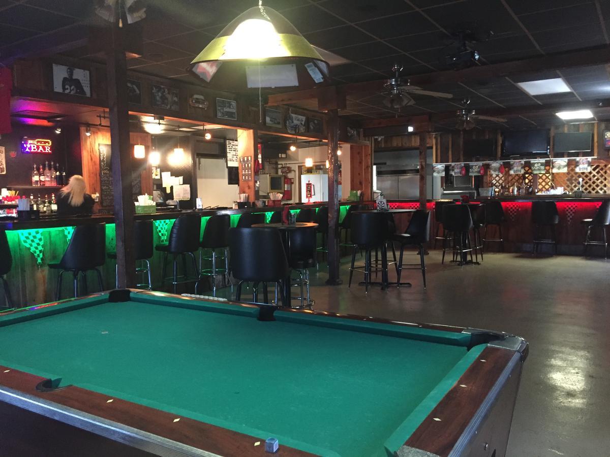 Gators Inn On The Bayou Larose 外观 照片
